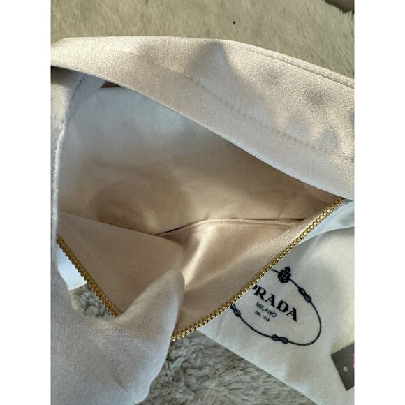 NEW $525 Prada Special Edition Pink Silk Zip Clutch DUSTBAG - Picture 7 of 13